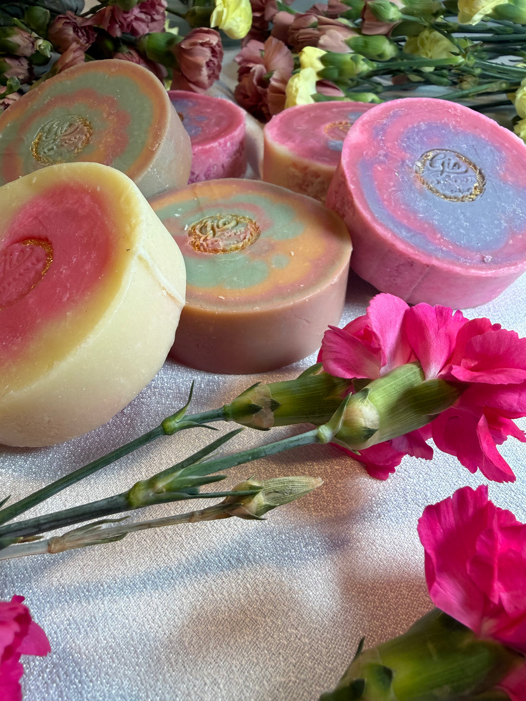 Seda  Floral  de leche de cabra - Jabòn Nutritivo