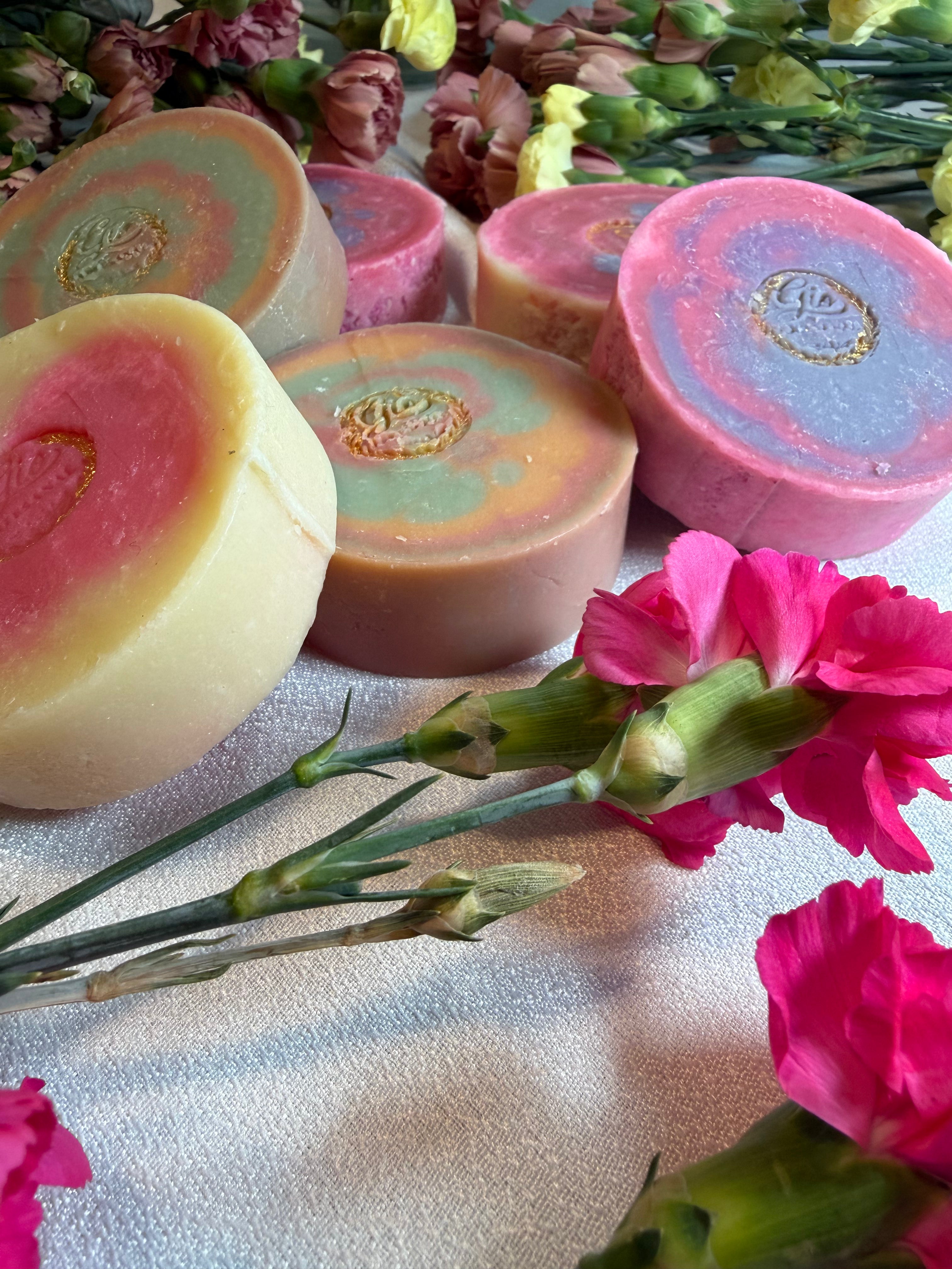 Seda  Floral  de leche de cabra - Jabòn Nutritivo