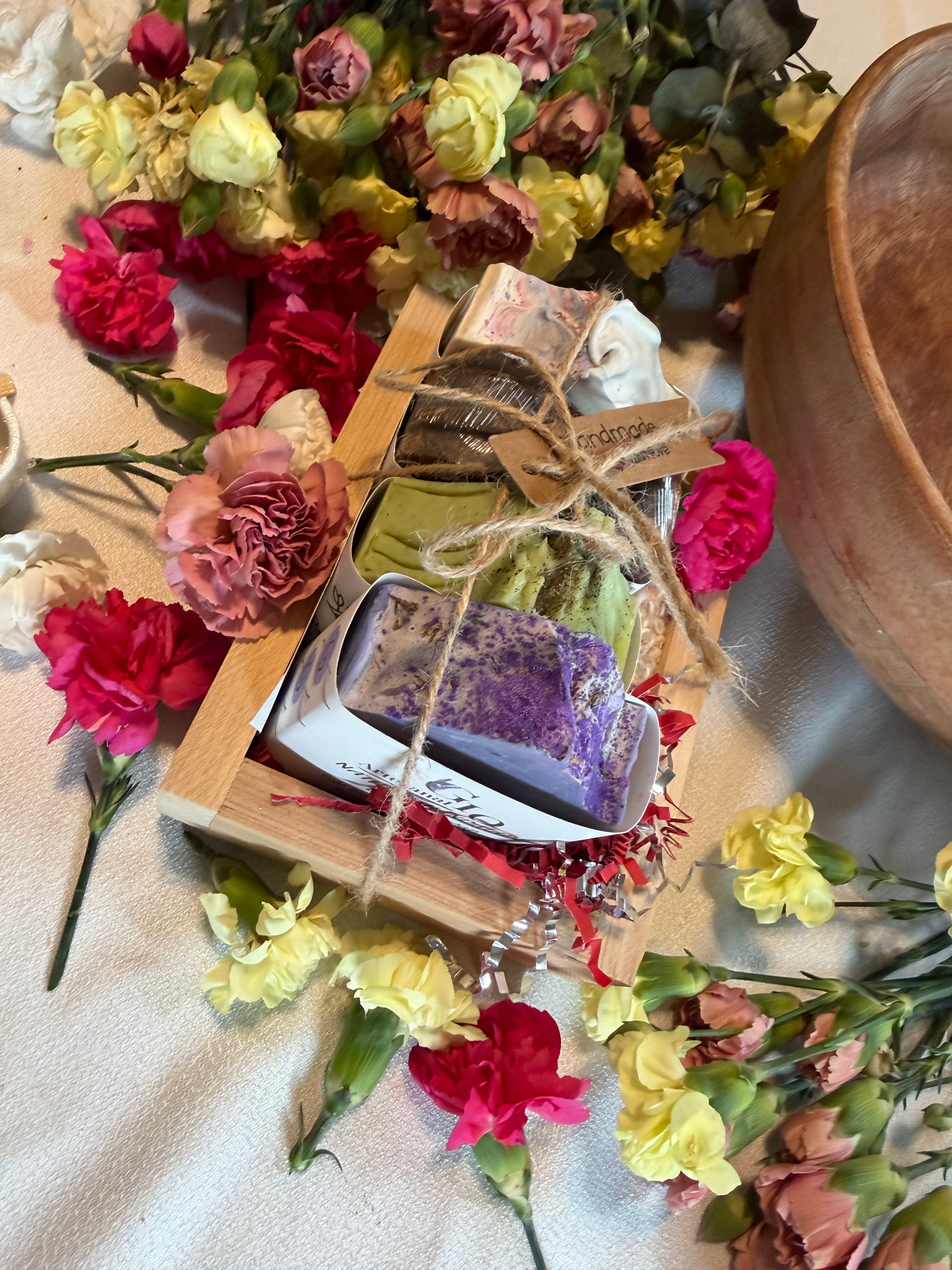 Set Natural  de 4 jabones Artesanales