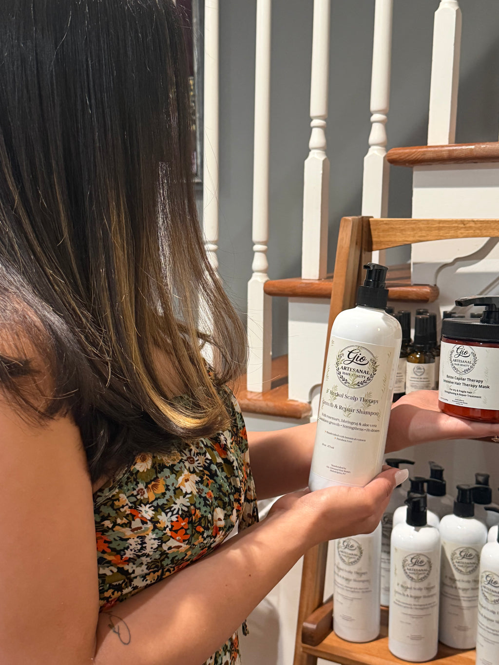 Herbal Scalp Therapy Growth & Repair Shampoo